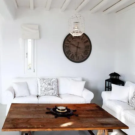 Villa Elia White *